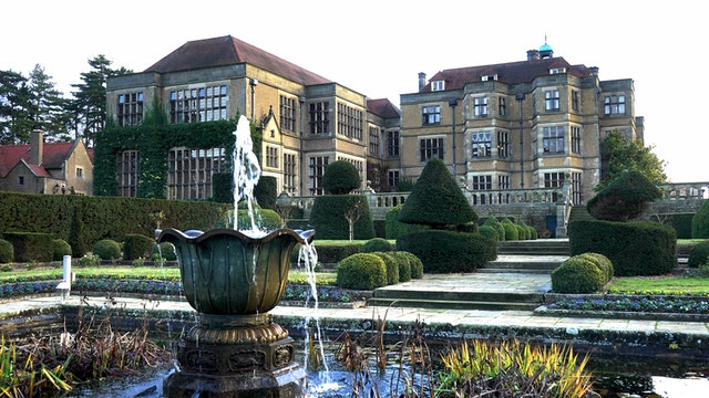 fountain and mansion